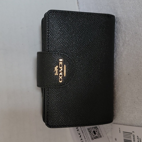 Coach black medium corner zip wallet - Picture 1 of 14